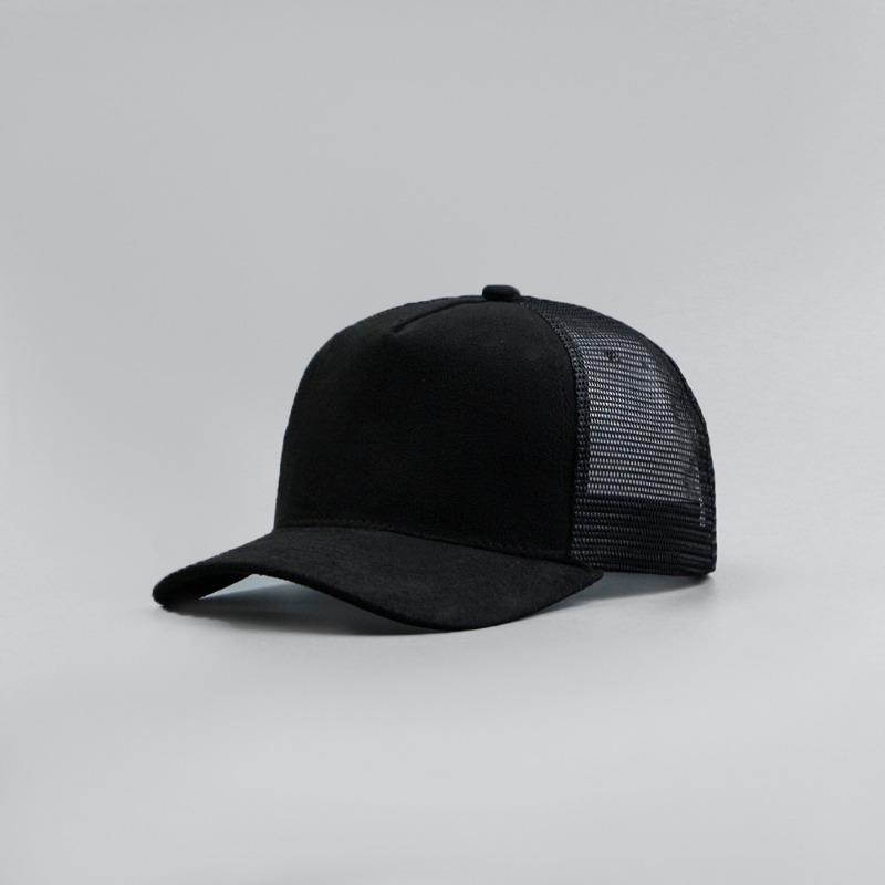 Skórzana etykieta Niestandardo – Leather Work Hat recenzja i cena